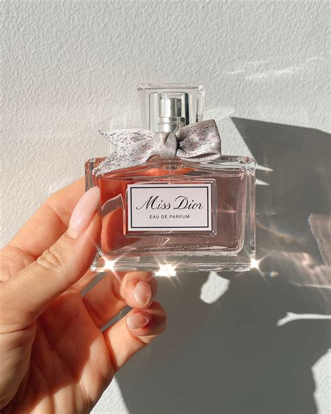 reviews on miss dior perfume.